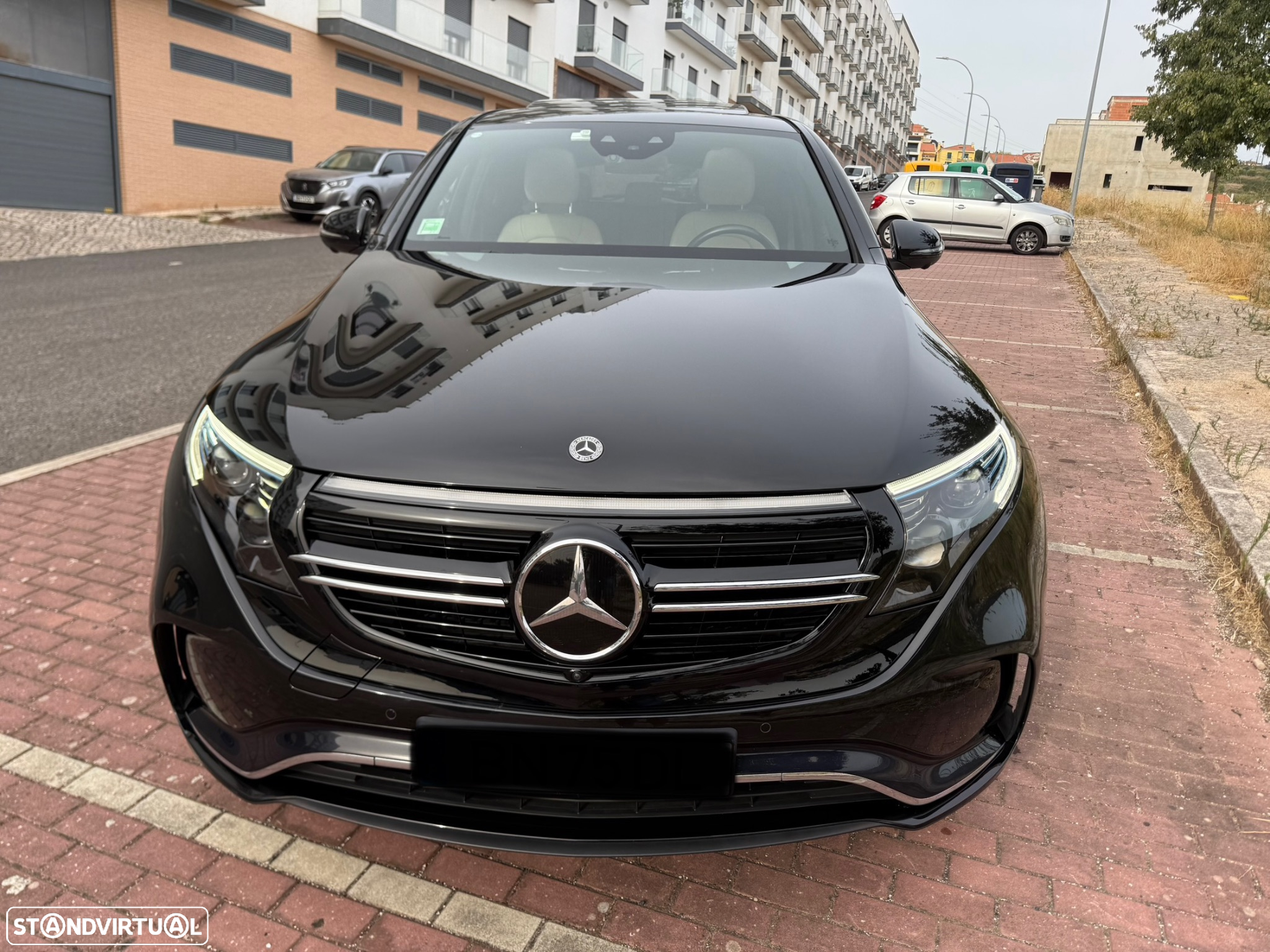 Mercedes-Benz EQC 400 4Matic AMG Line - 2