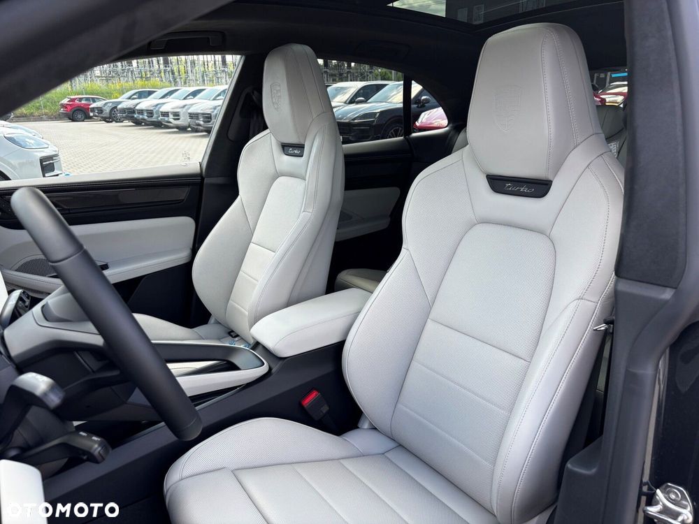 Porsche Macan - 37