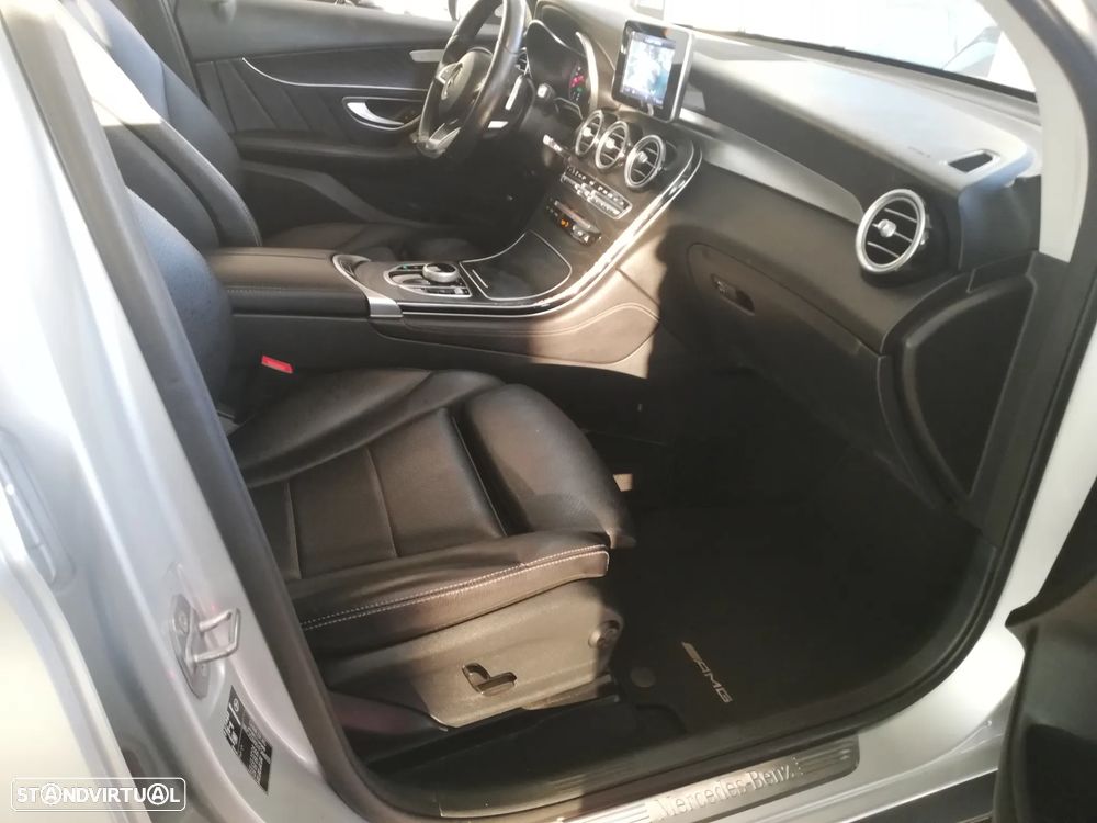 Mercedes-Benz GLC 220 d Coupe 4Matic 9G-TRONIC AMG Line - 6