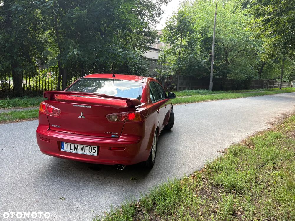 Mitsubishi Lancer 1.8 Invite - 6