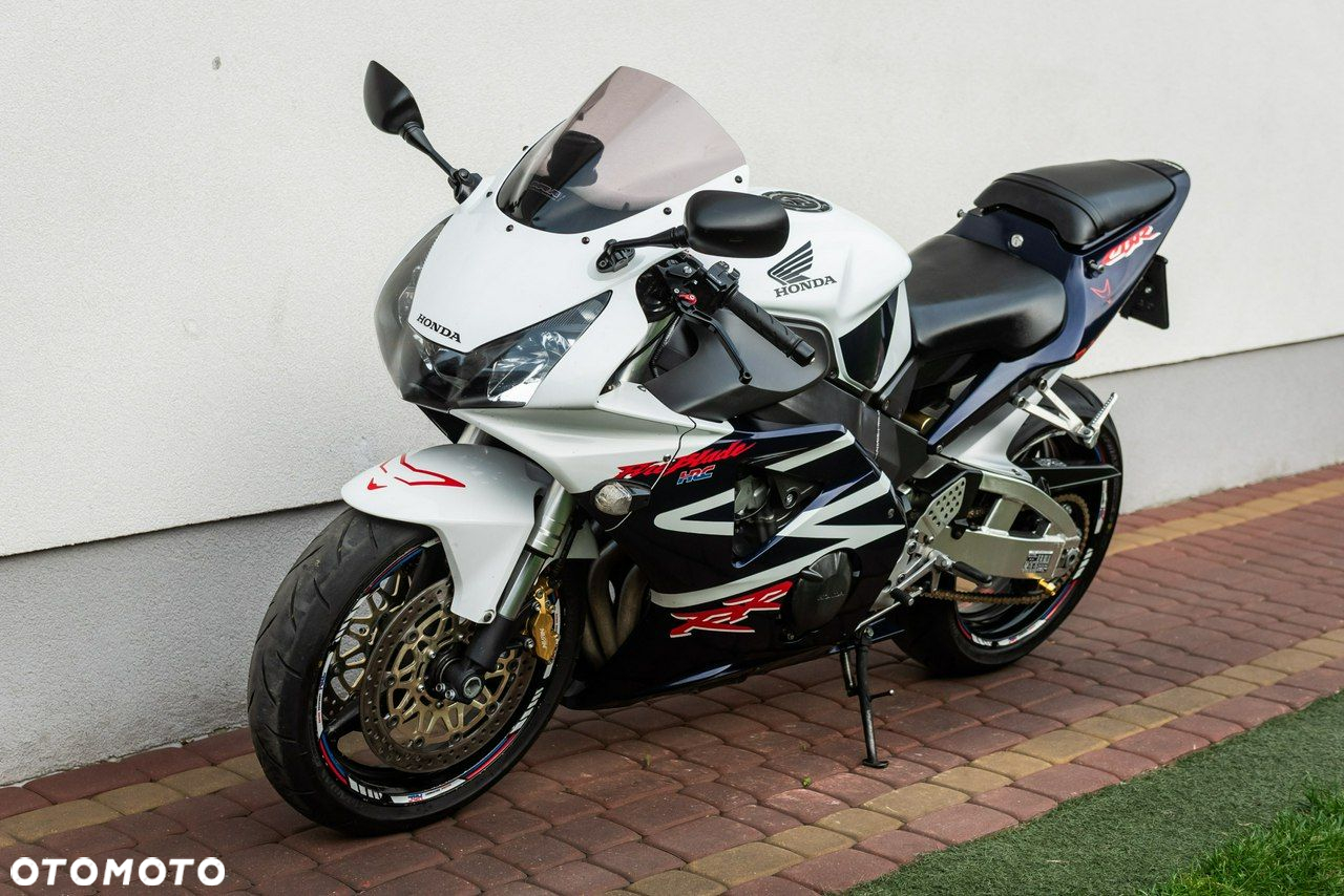 Honda CBR - 6