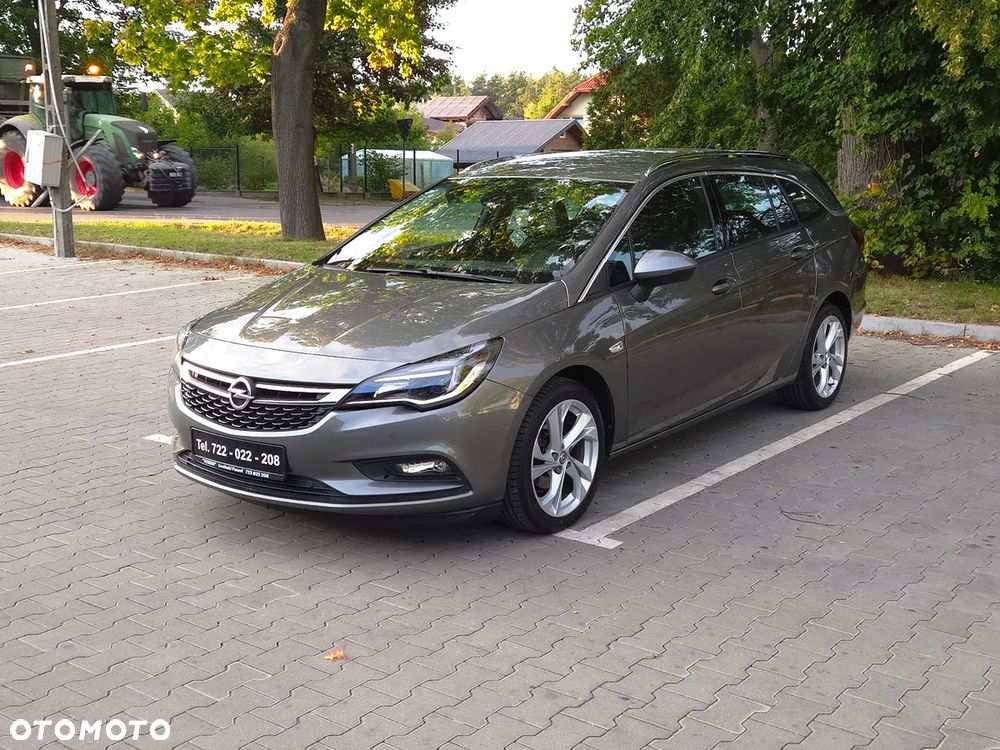 Opel Astra 1.6 CDTI DPF ecoFLEX TourerStart/Stop Exklusiv - 4