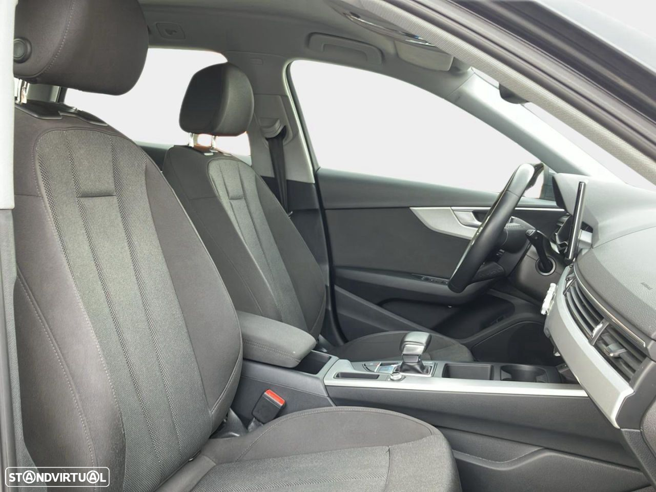 Audi A4 Avant 35 TDI S tronic - 18