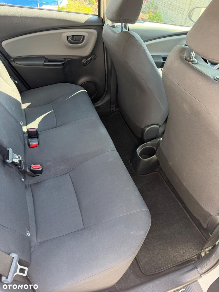 Toyota Yaris 1.5 Active - 11