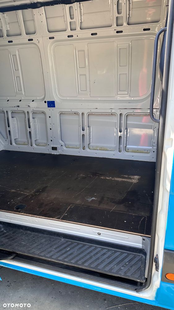 Volkswagen Crafter - 7