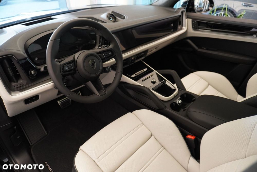 Porsche Cayenne - 19