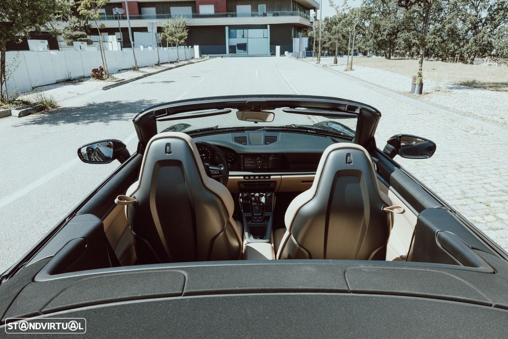 Porsche 911 (992) Carrera 4 PDK - 10