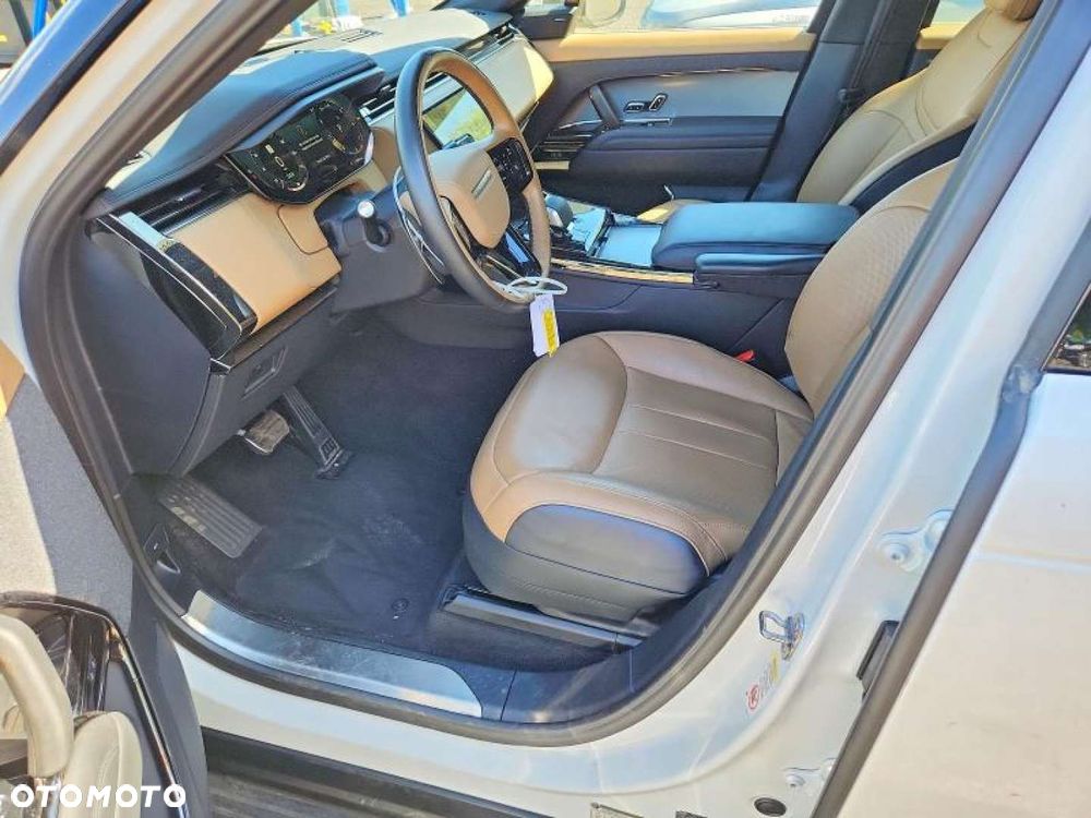 Land Rover Range Rover Sport - 8