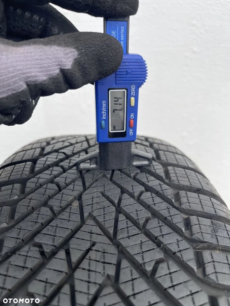 OPONY 205/65/17 205/65R17 100H PIRELLI WINTER CINTURATO 2 - 9