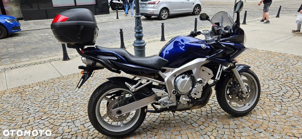 Yamaha FZ6 - 11