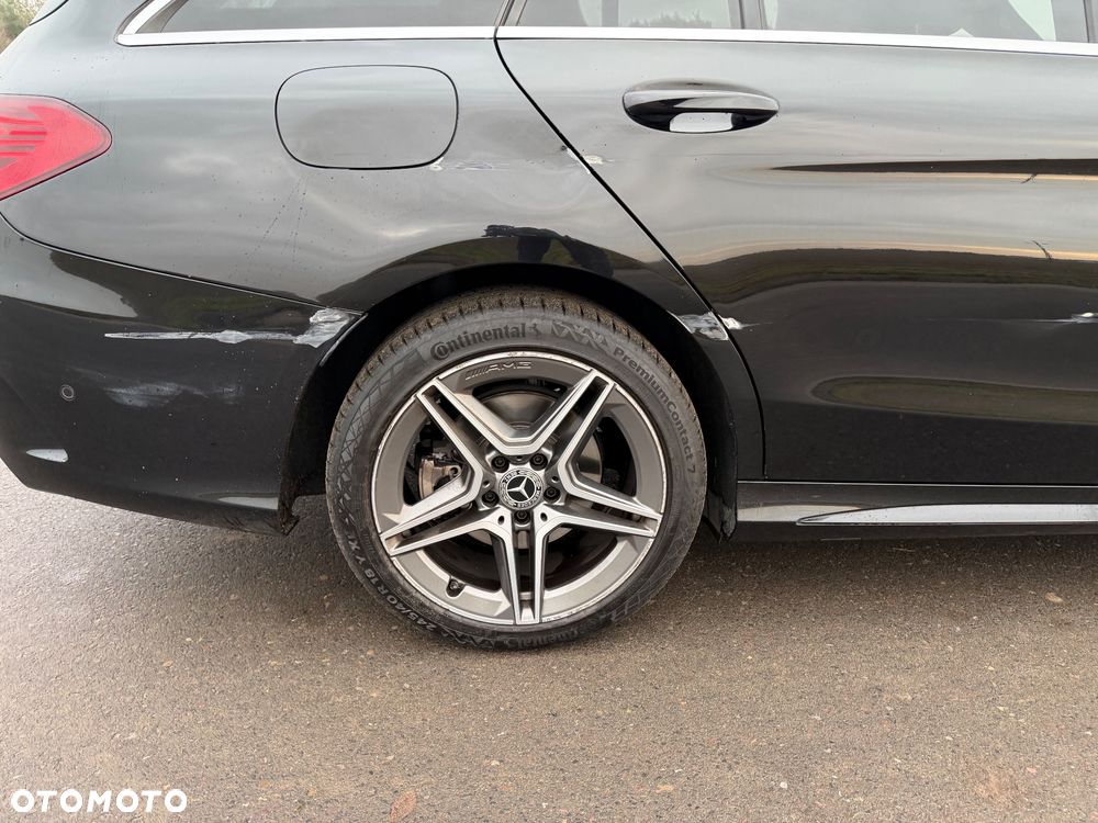 Mercedes-Benz Klasa C 220 d 4Matic 9G-TRONIC AMG Line - 23