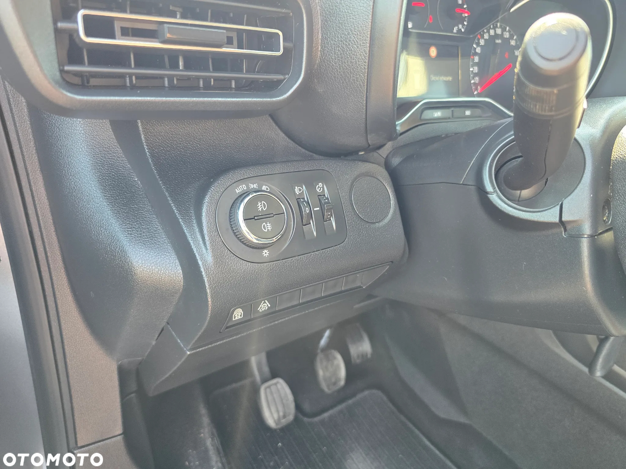 Opel Combo Life 1.5 D Start/Stop Innovation - 18