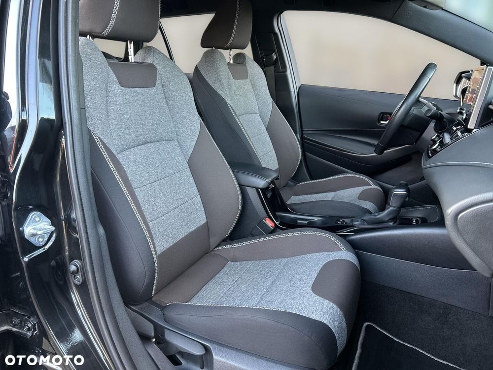 Toyota Corolla 1.8 Hybrid Comfort - 11