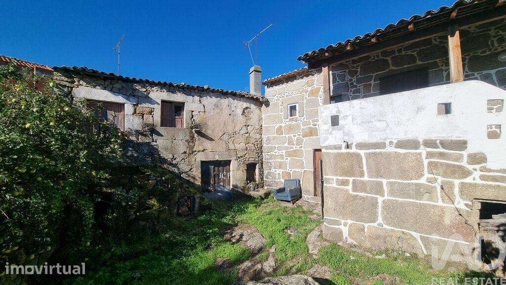 Casa / Villa T2 em Alverca da Beira - Grande imagem: 5/34