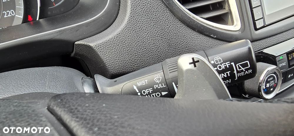 Honda CR-V - 24