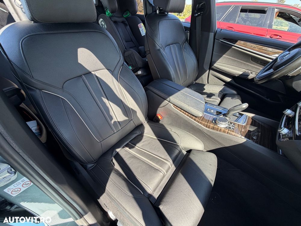 BMW Seria 5 530d AT - 16