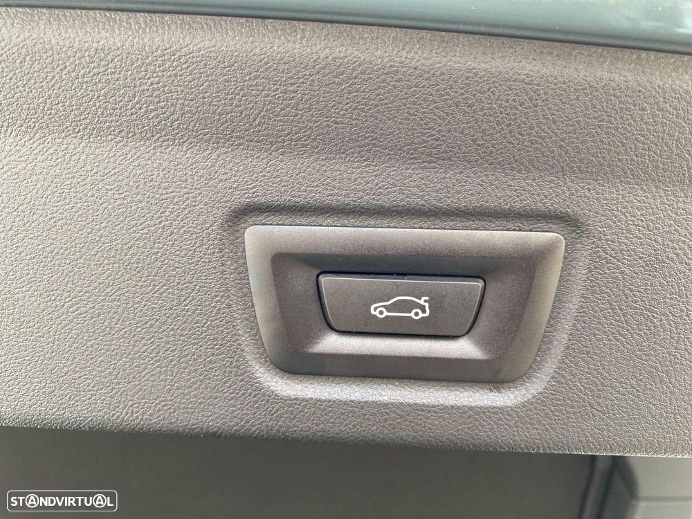 BMW i4 eDrive40 Pack Desportivo M - 19