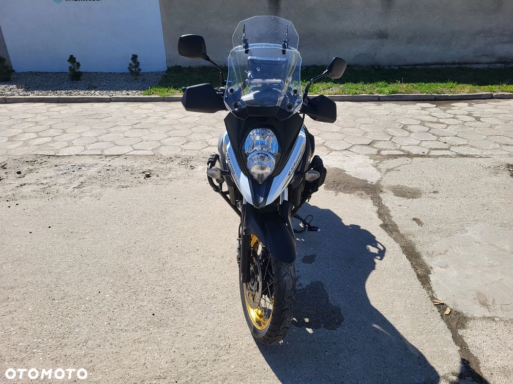 Suzuki V-STROM - 8