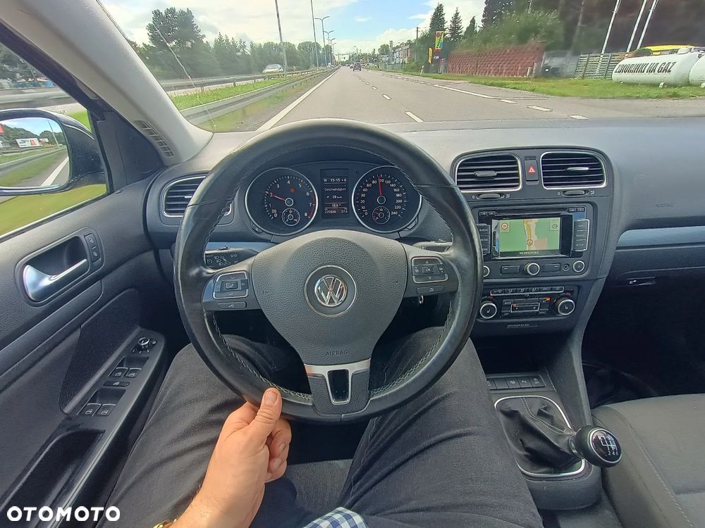 Volkswagen Golf 1.2 TSI Style - 12