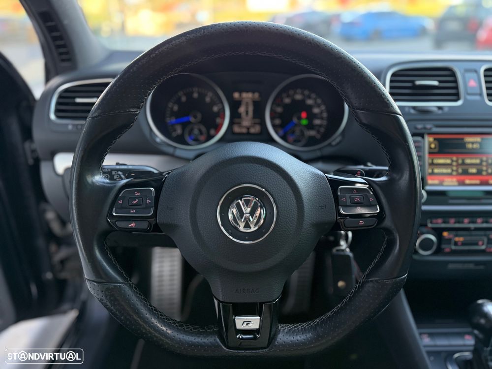 VW Golf 2.0 R DSG - 26