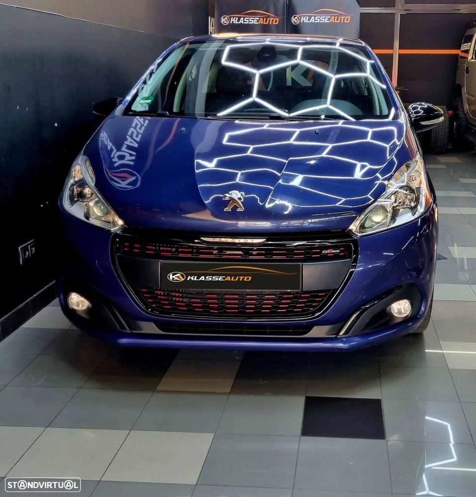 Peugeot 208 1.6 BlueHDi GT Line - 4