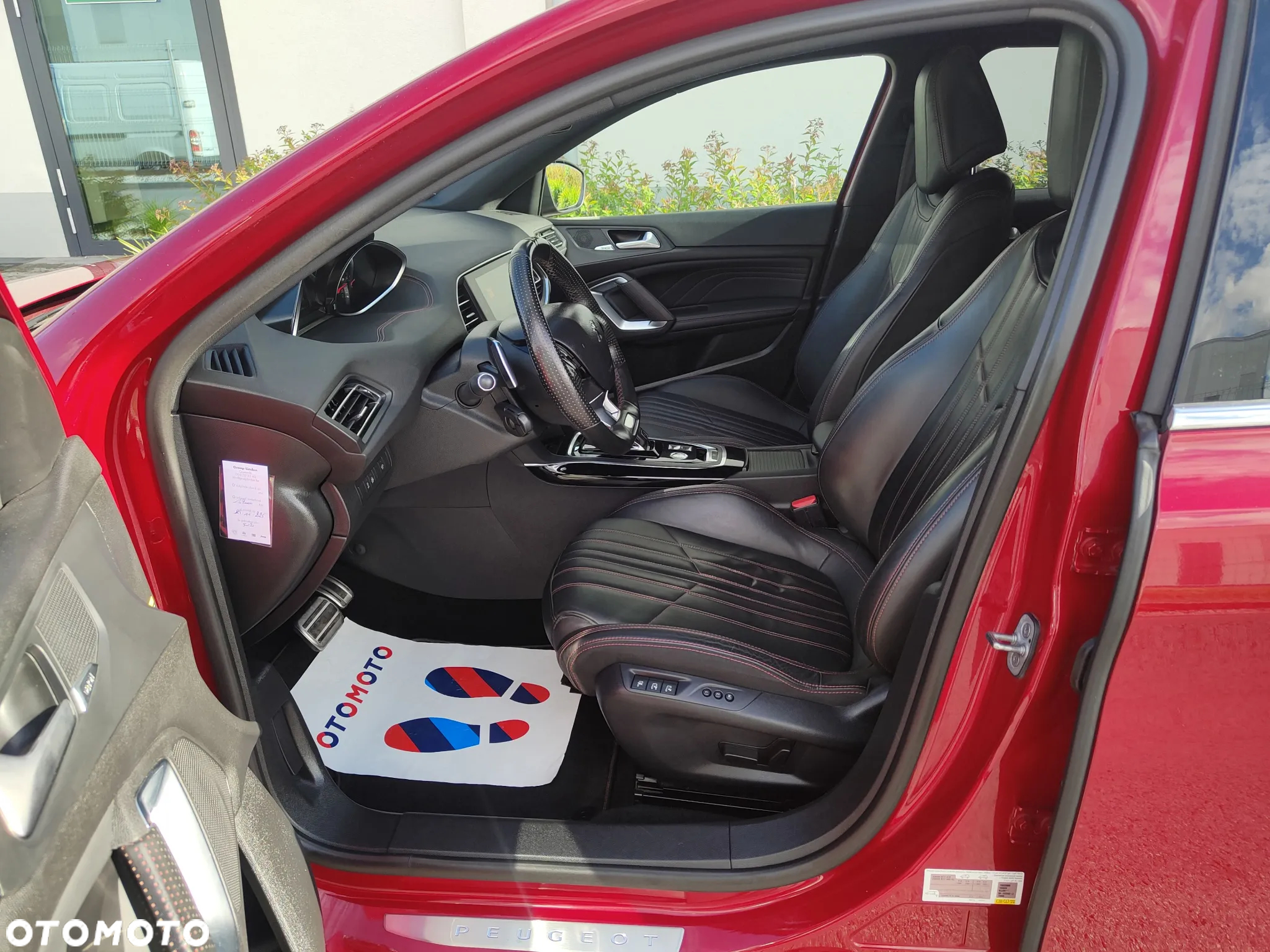 Peugeot 308 SW BlueHDi 130 EAT8 Stop & Start GT - 15