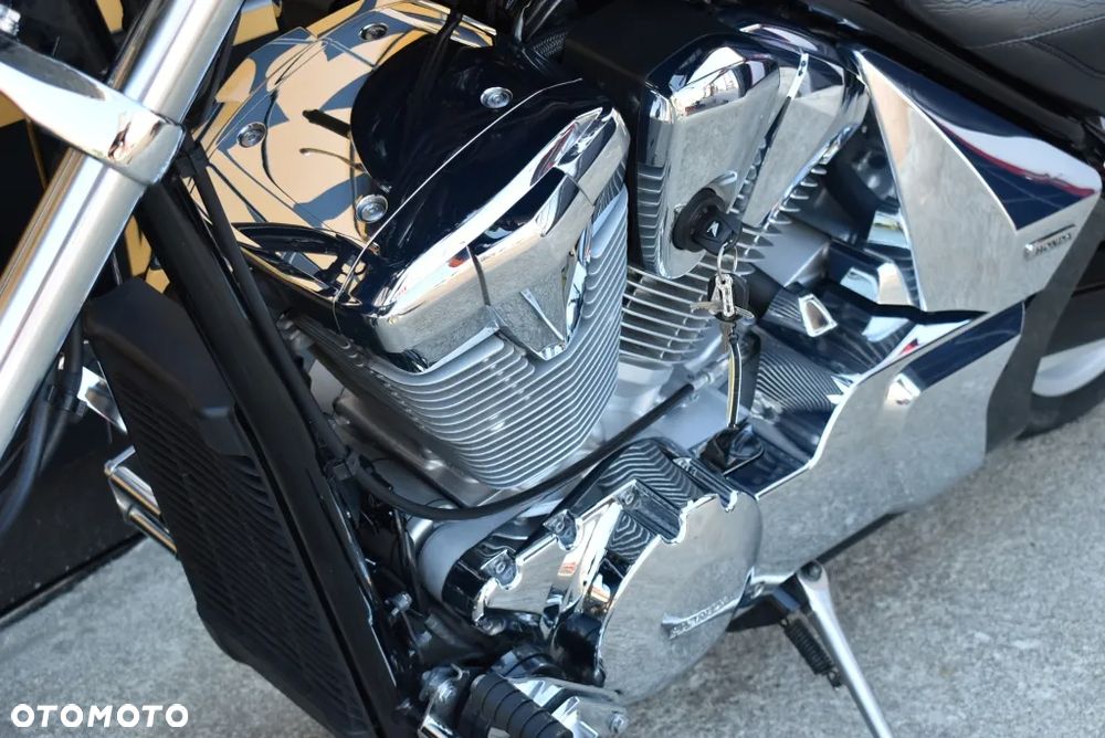 Honda VTX - 24