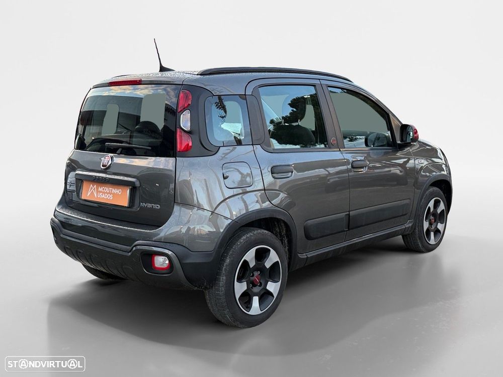 Fiat Panda 1.0 Hybrid (RED) — fotografia 5