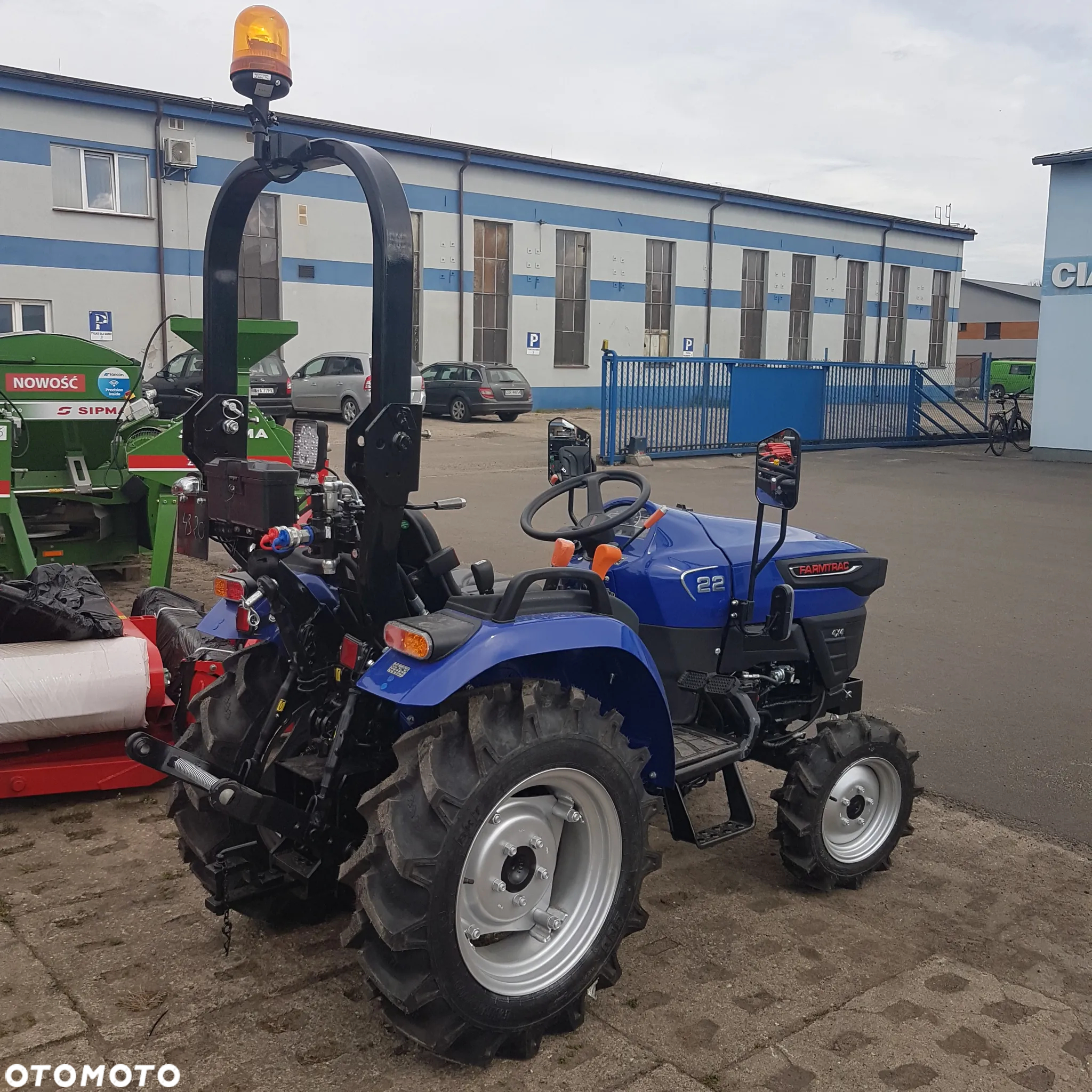 Farmtrac FT22 4WD - 8