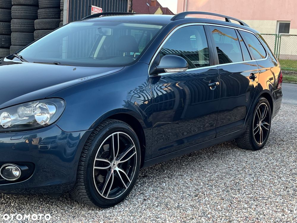 Volkswagen Golf 1.6 TDI DPF BlueMotion - 4