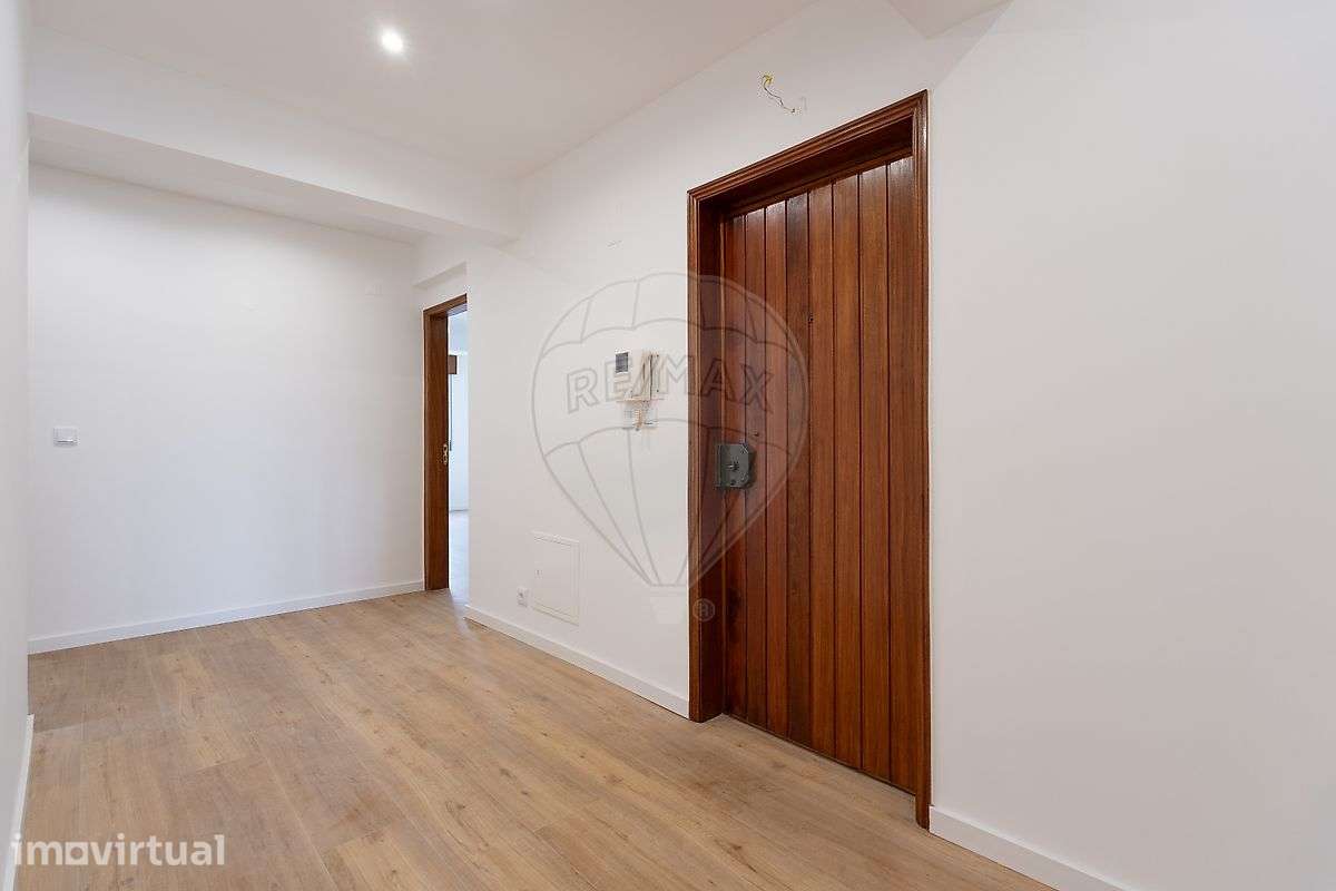 Apartamento T3 para arrendamento - Grande imagem: 2/18