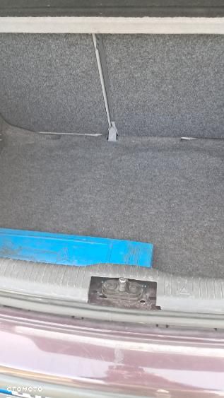 Volkswagen Polo 1.9 SDI - 5