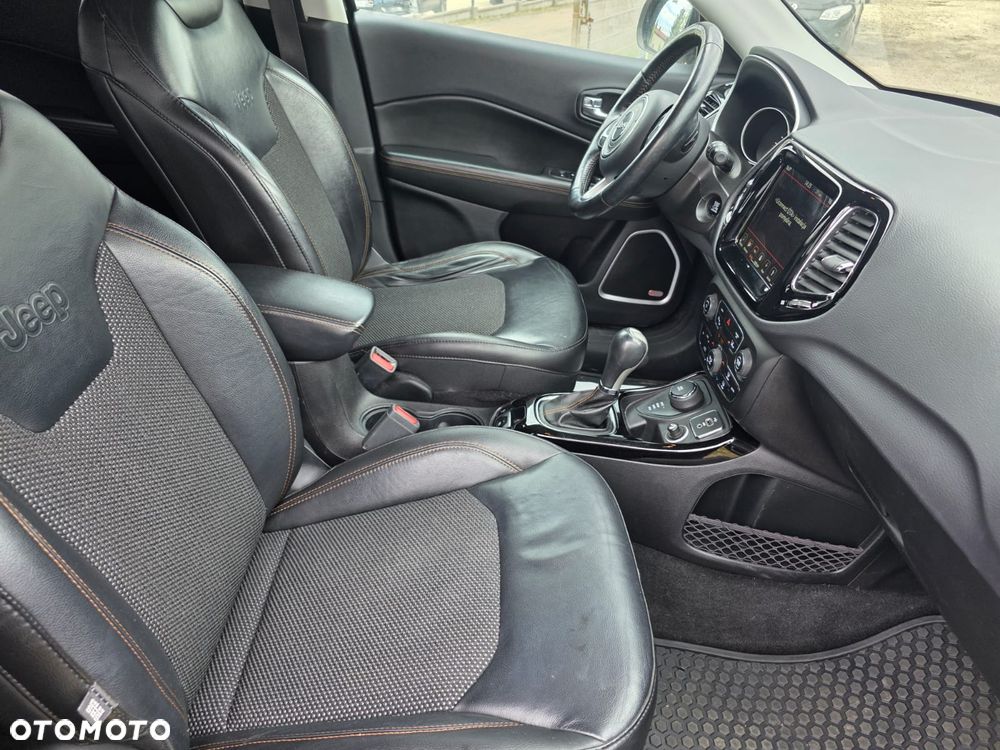 Jeep Compass 2.0 MultiJet Active Drive Automatik Limited - 14