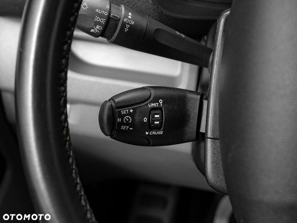 Peugeot Expert - 18