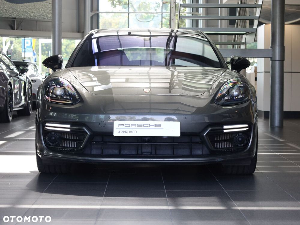 Porsche Panamera - 6