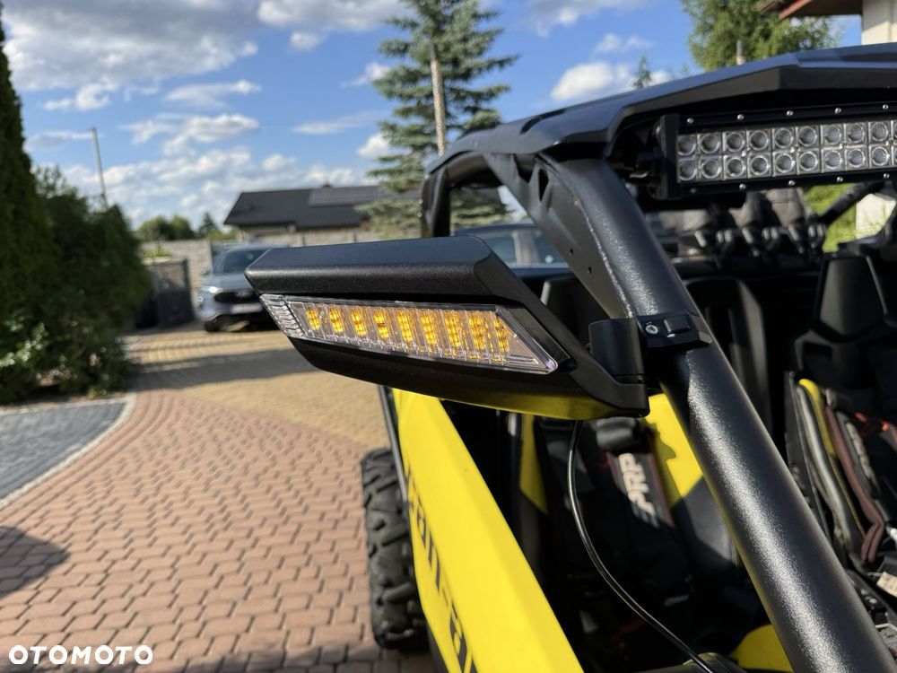 Can-Am Maverick - 20