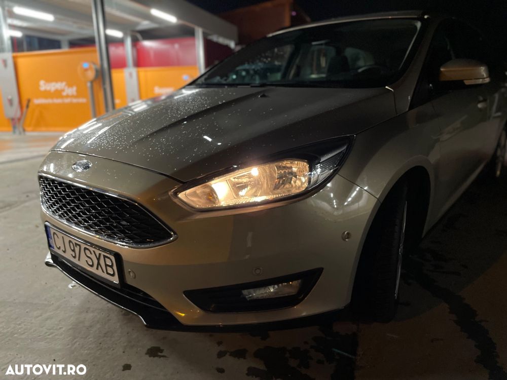 Ford Focus - 6