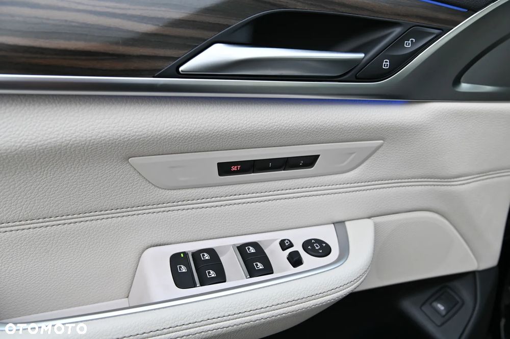 BMW 6GT 630i Luxury Line - 26