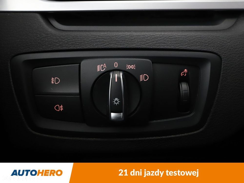 BMW X1 - 32