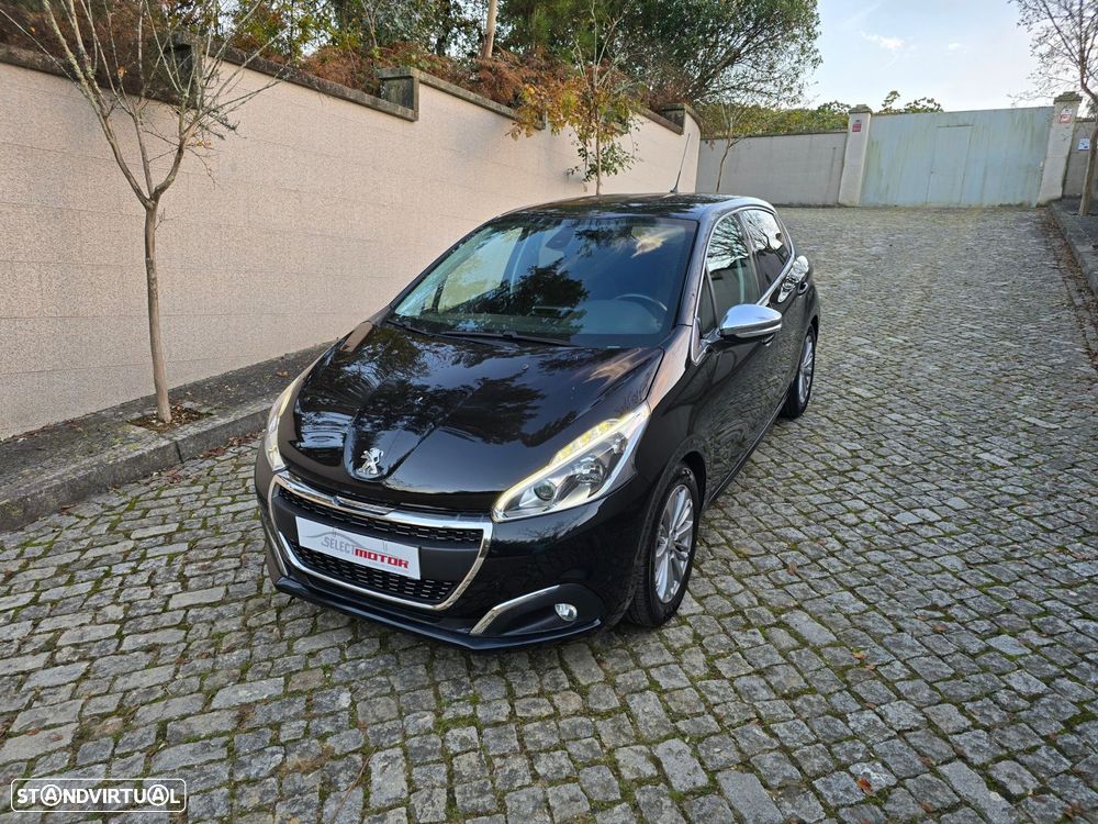 Peugeot 208 1.6 BlueHDi Allure - 4
