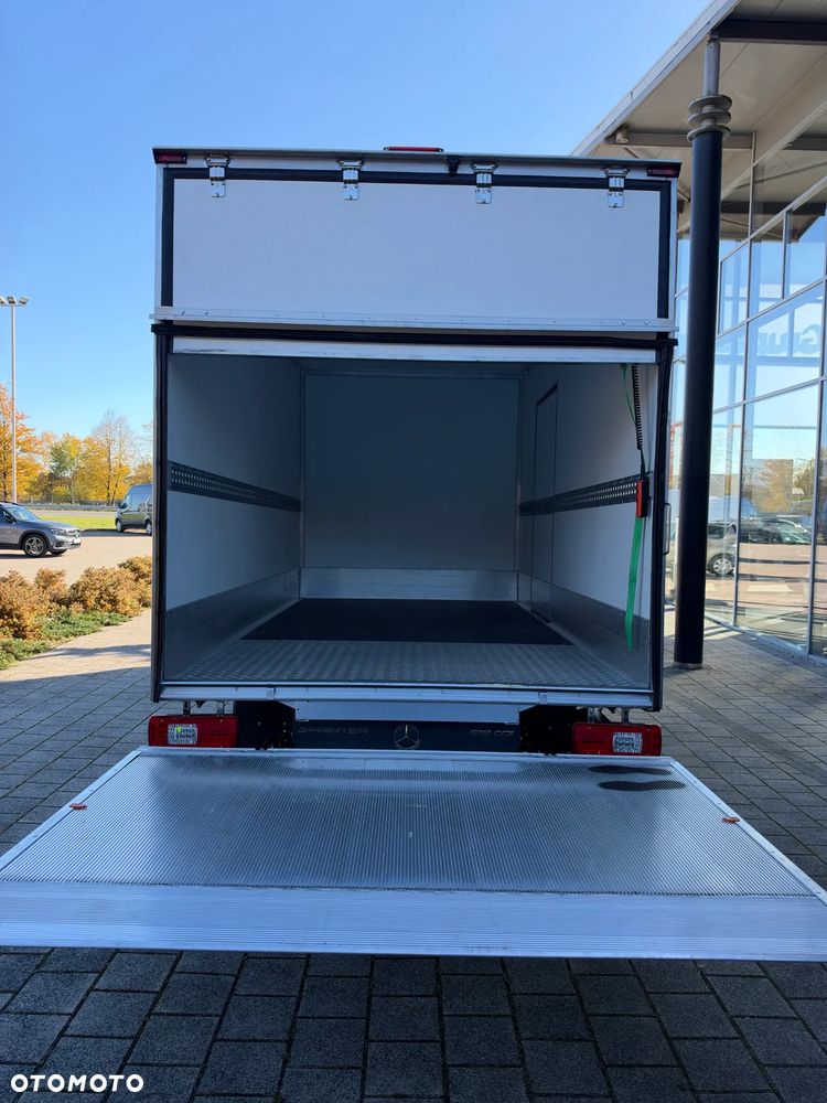 Mercedes-Benz Sprinter - 33