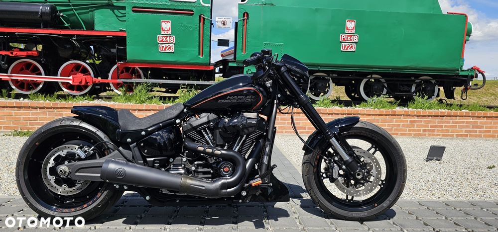 Harley-Davidson Softail FXDR - 1