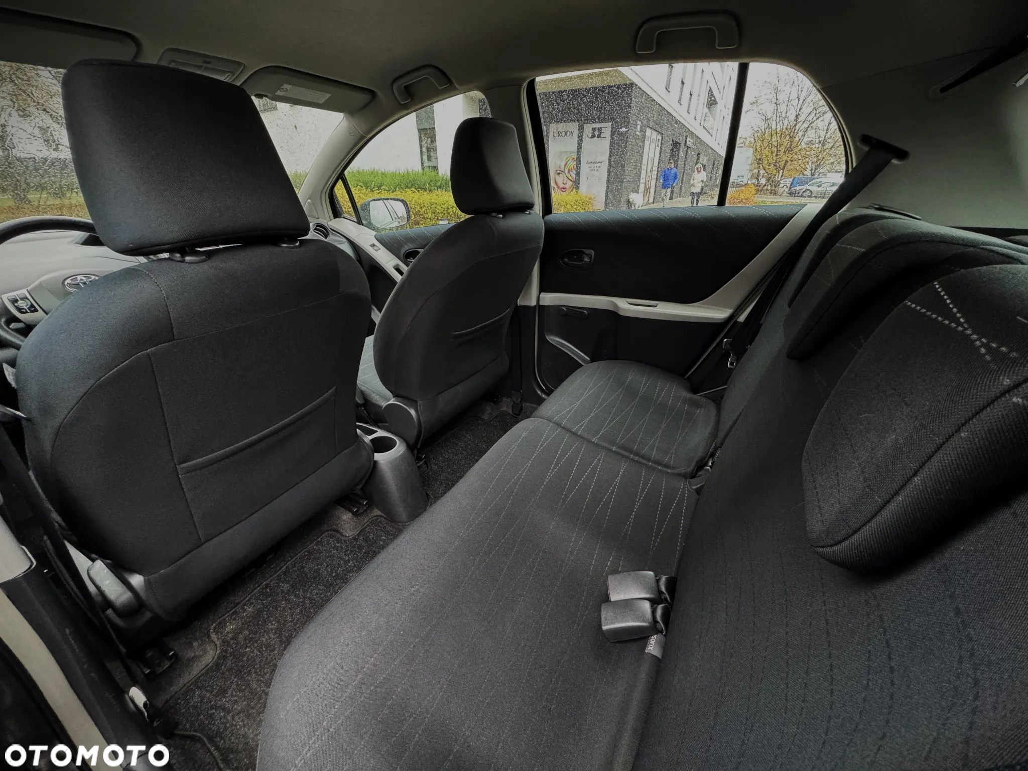 Toyota Yaris 1.3 Luna - 11