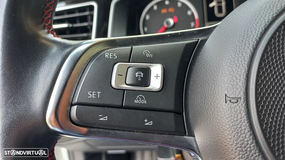 VW Polo 2.0 TSI GTI DSG - 15