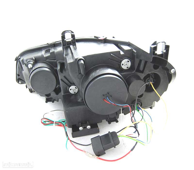 FARÓIS LED BMW X5 E70 07-13 OEM XENON ANGEL EYES PRETO - 2