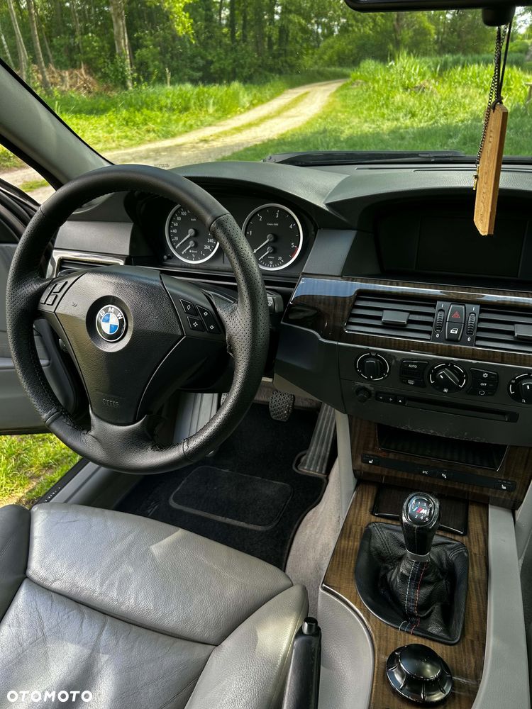 BMW Seria 5 - 18