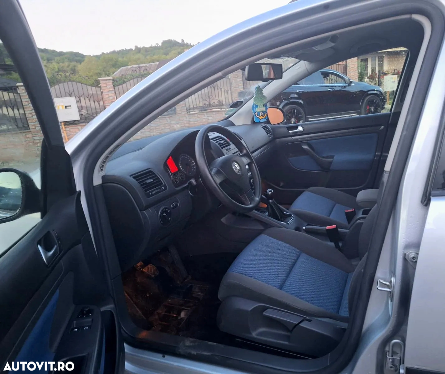 Volkswagen Golf 1.9 TDI Comfortline DPF - 6