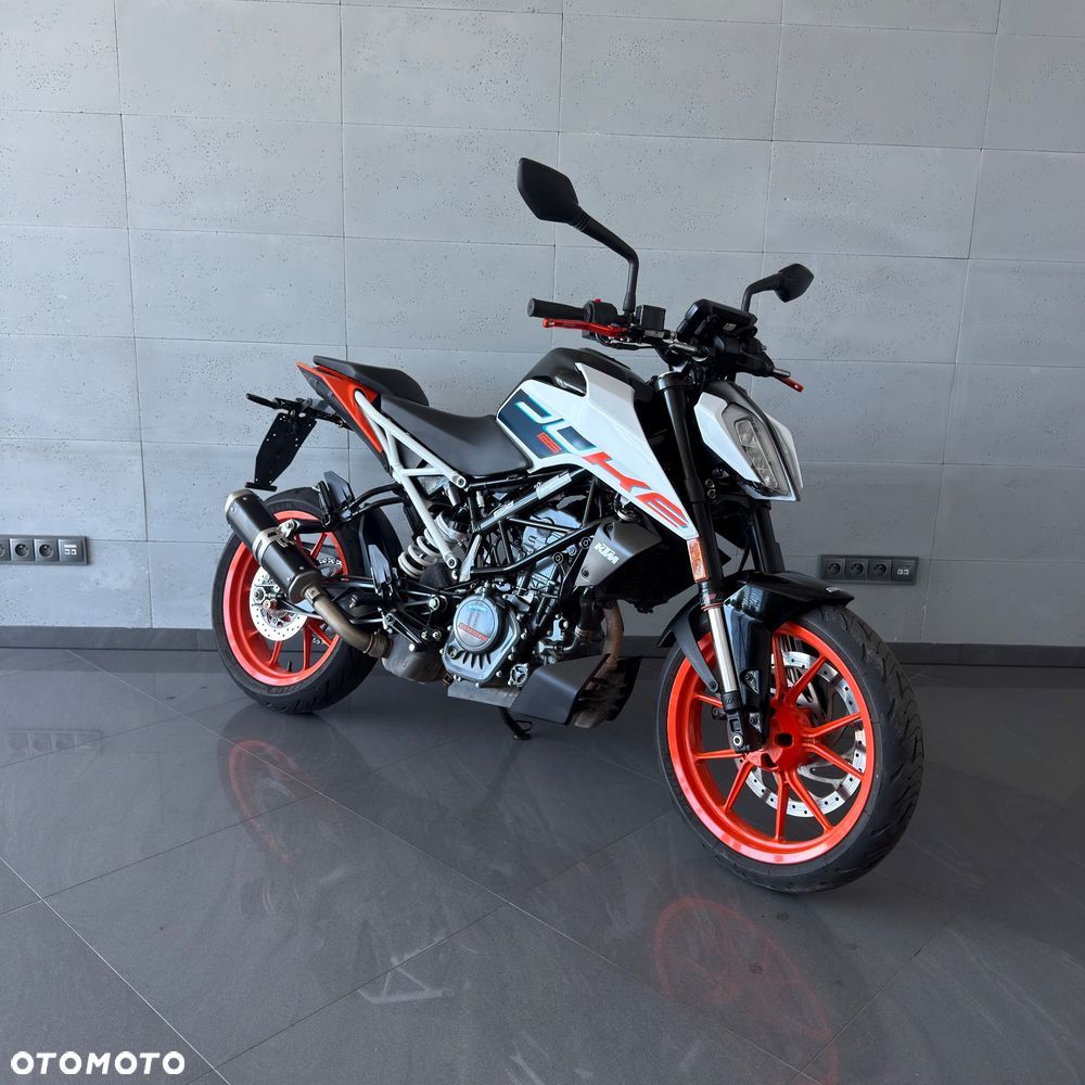 KTM Duke 125 - 1