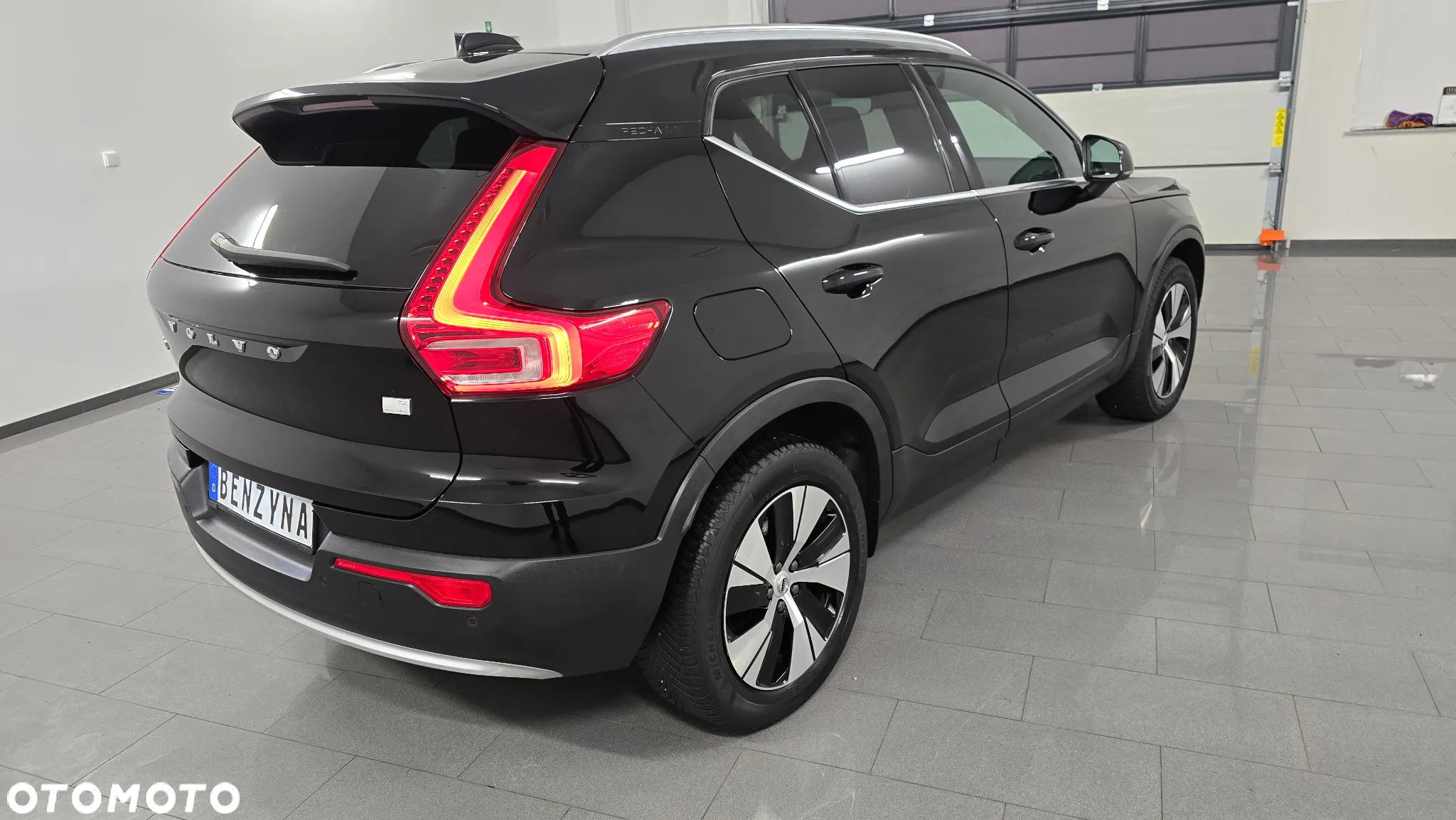 Volvo XC 40 T4 Recharge DKG Plus Dark - 3