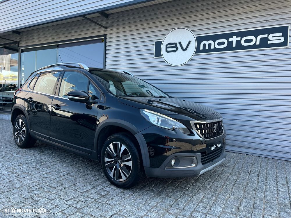 Peugeot 2008 1.2 PureTech Allure - 1